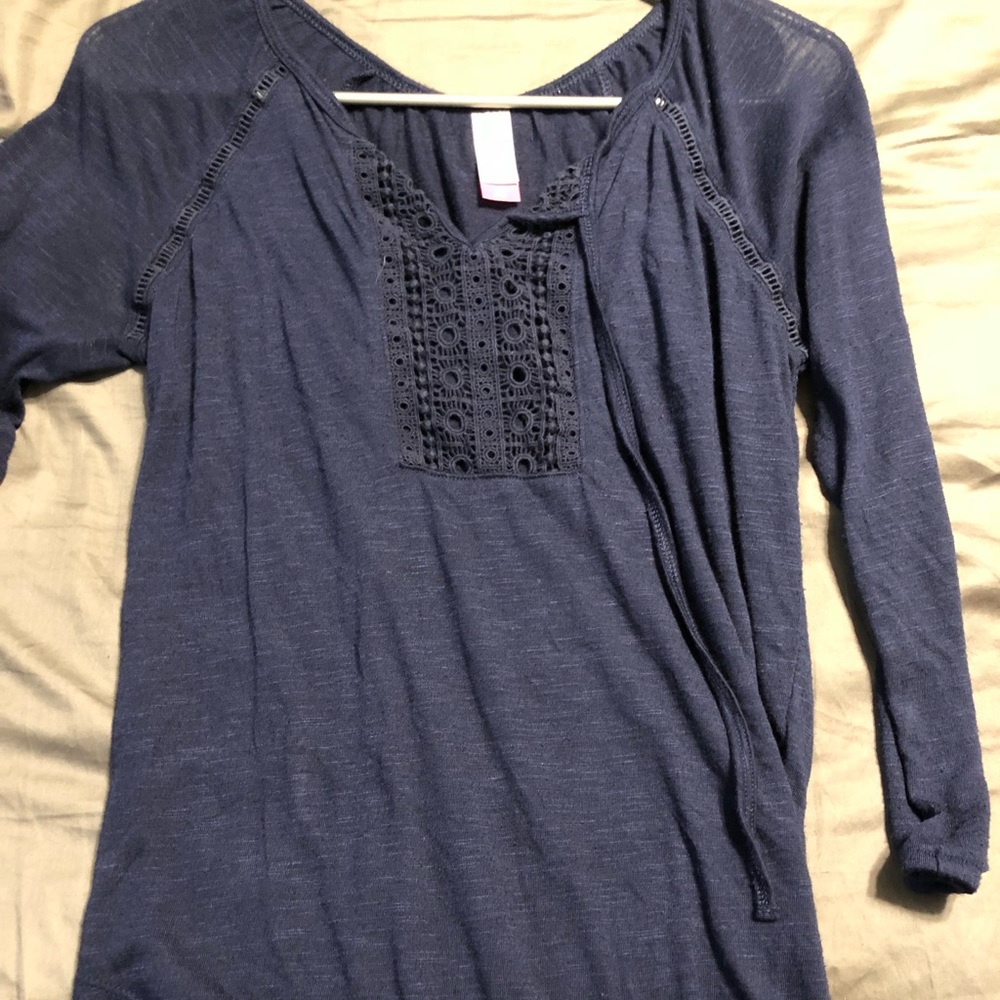 3/4 sleeve navy blue shirt